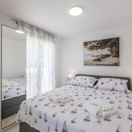 Dream Hill Villa Kastel Kambelovac Ngoại thất bức ảnh